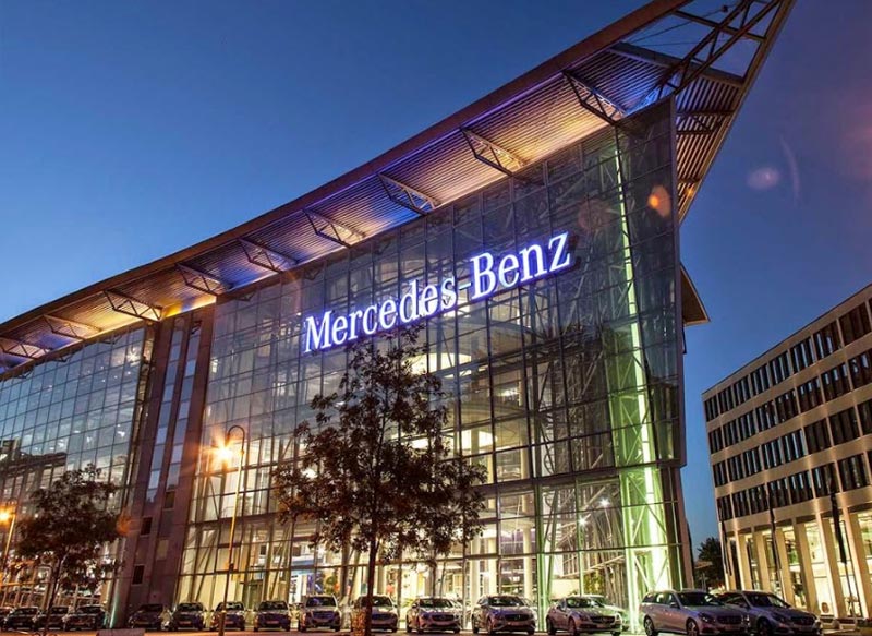 Headquarters Mercedes-Benz